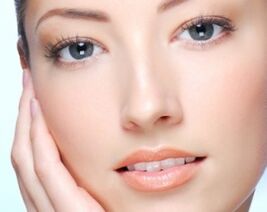 la esencia del procedimiento para el rejuvenecimiento fraccionado de la piel de la cara